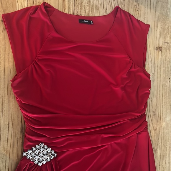 Eve Hunter Red Dress with diamantés detailing - Worn Once - size 18 - Picture 3 of 8